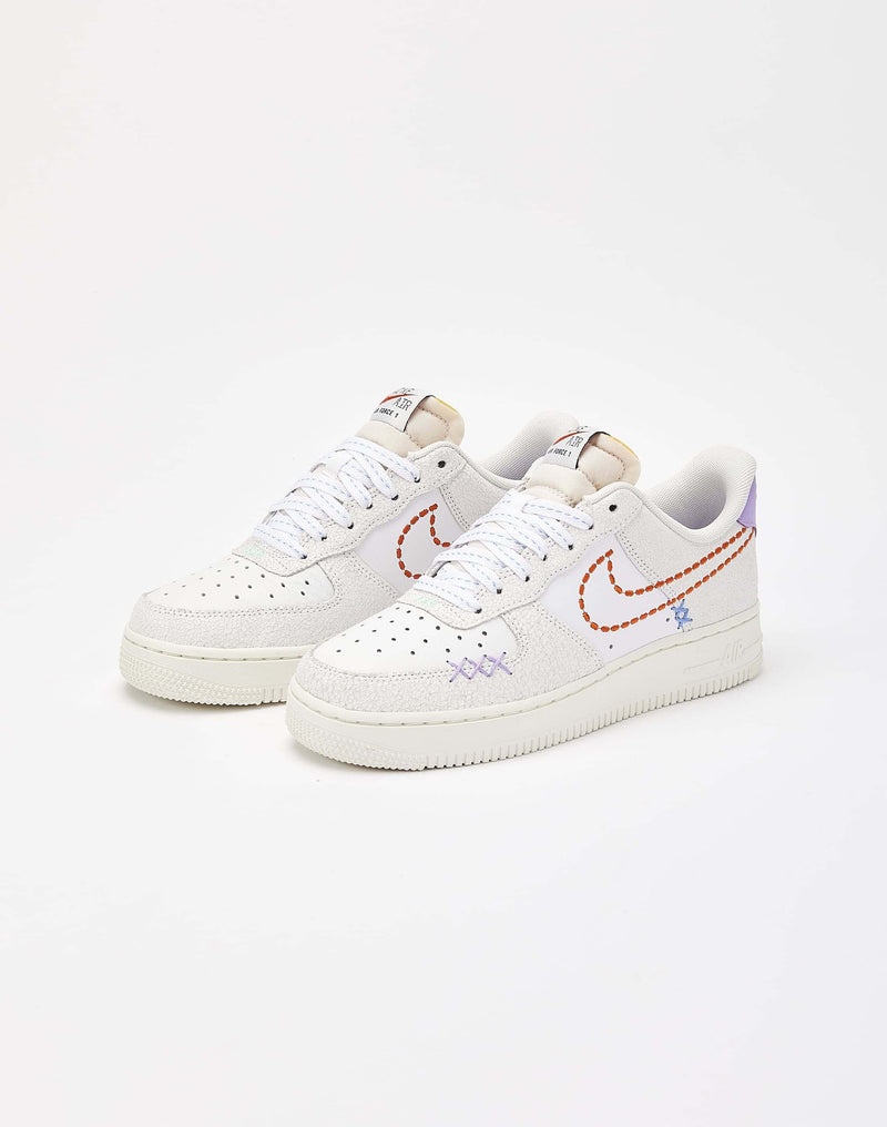 Women Nike Air Force 1 Low SE