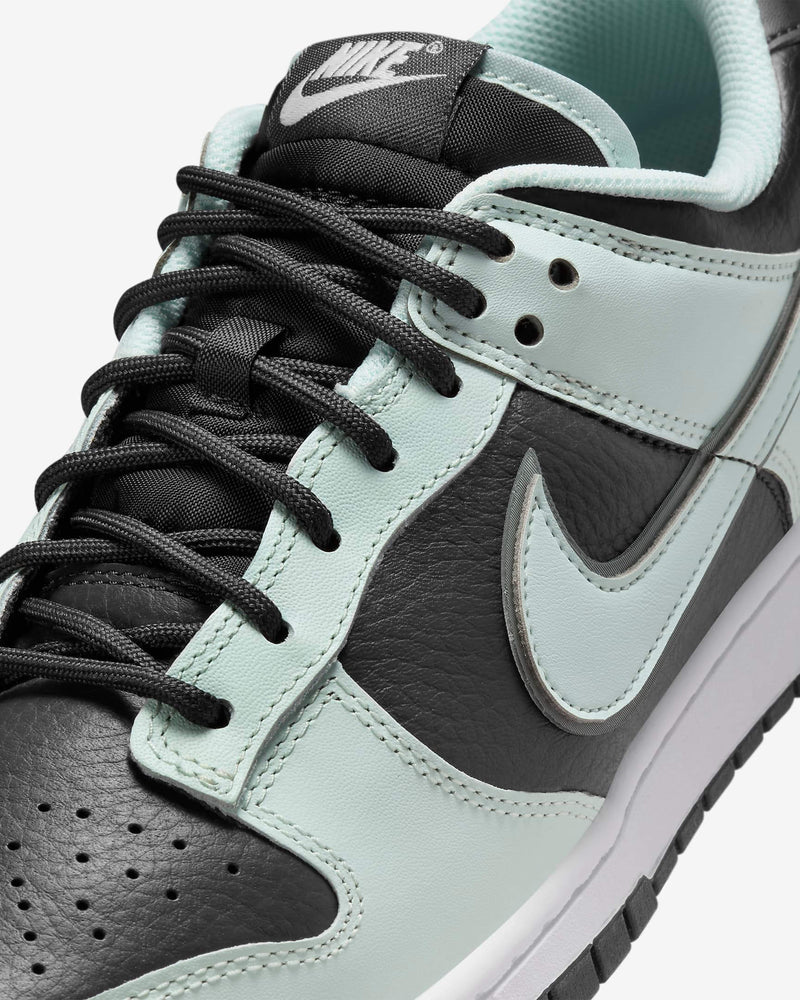 Nike Dunk Low PRM "Barely Green"